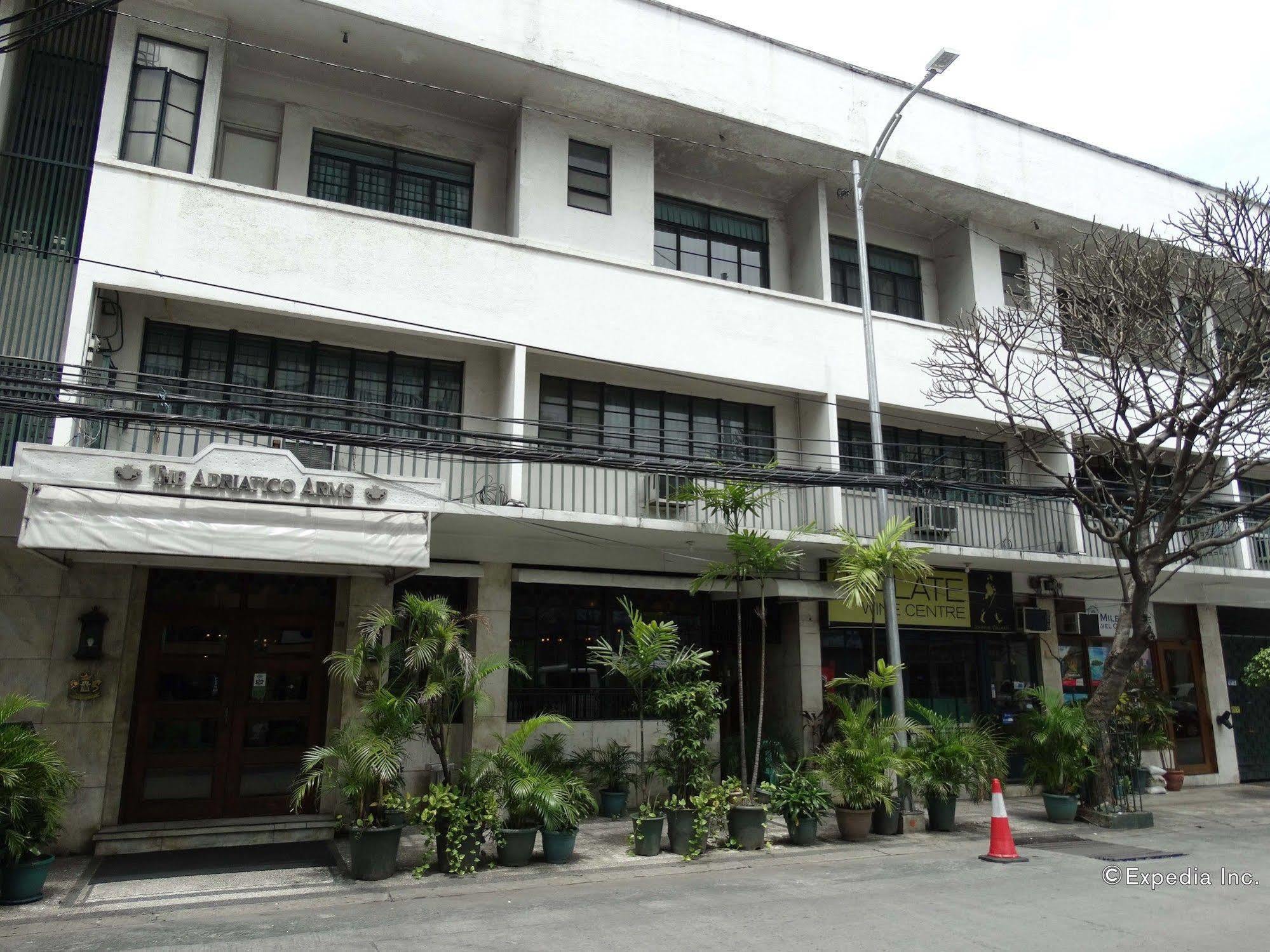 Adriatico Arms 2*