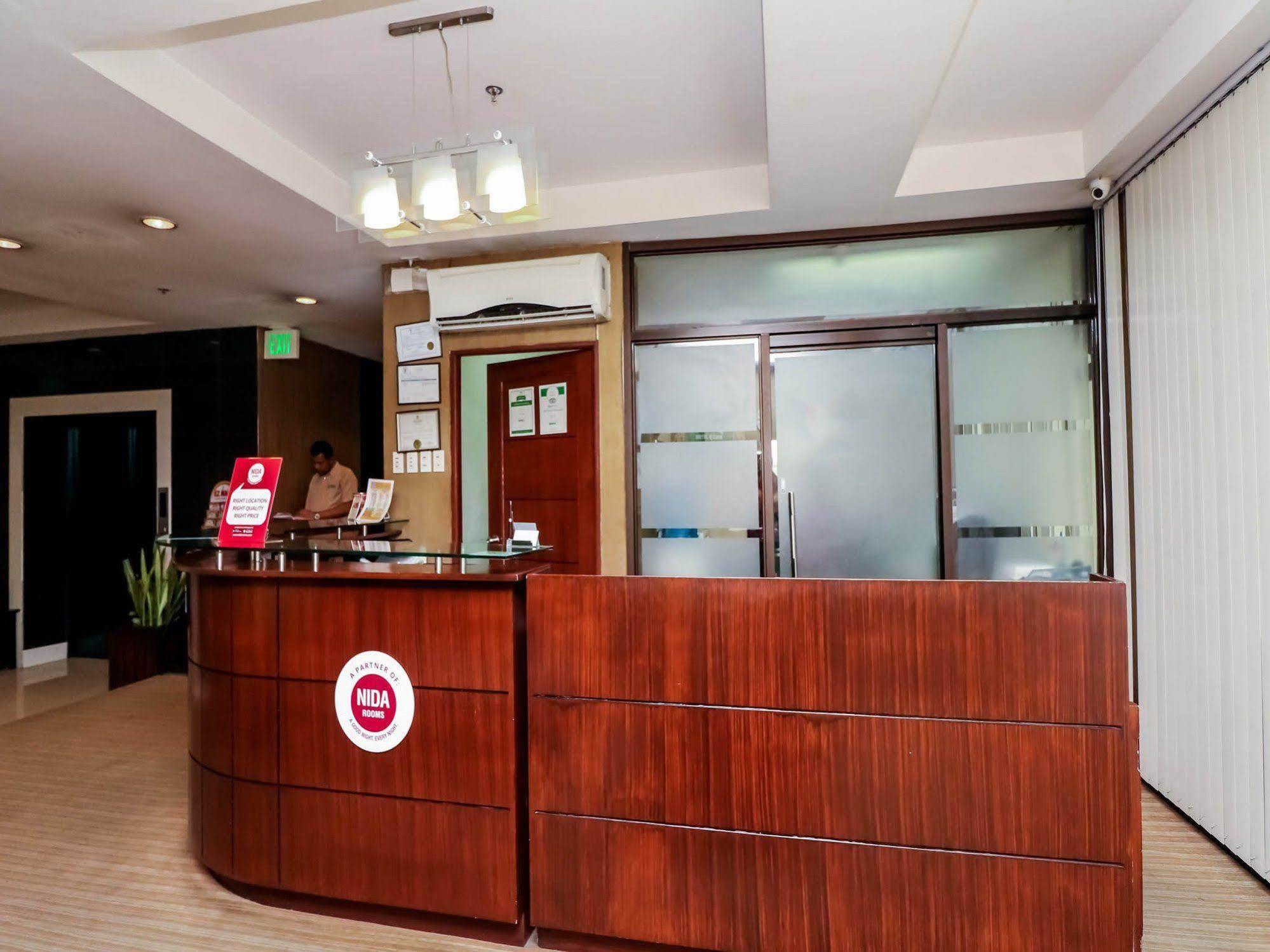 Hotel Nida Malate Tutuban Center 2*
