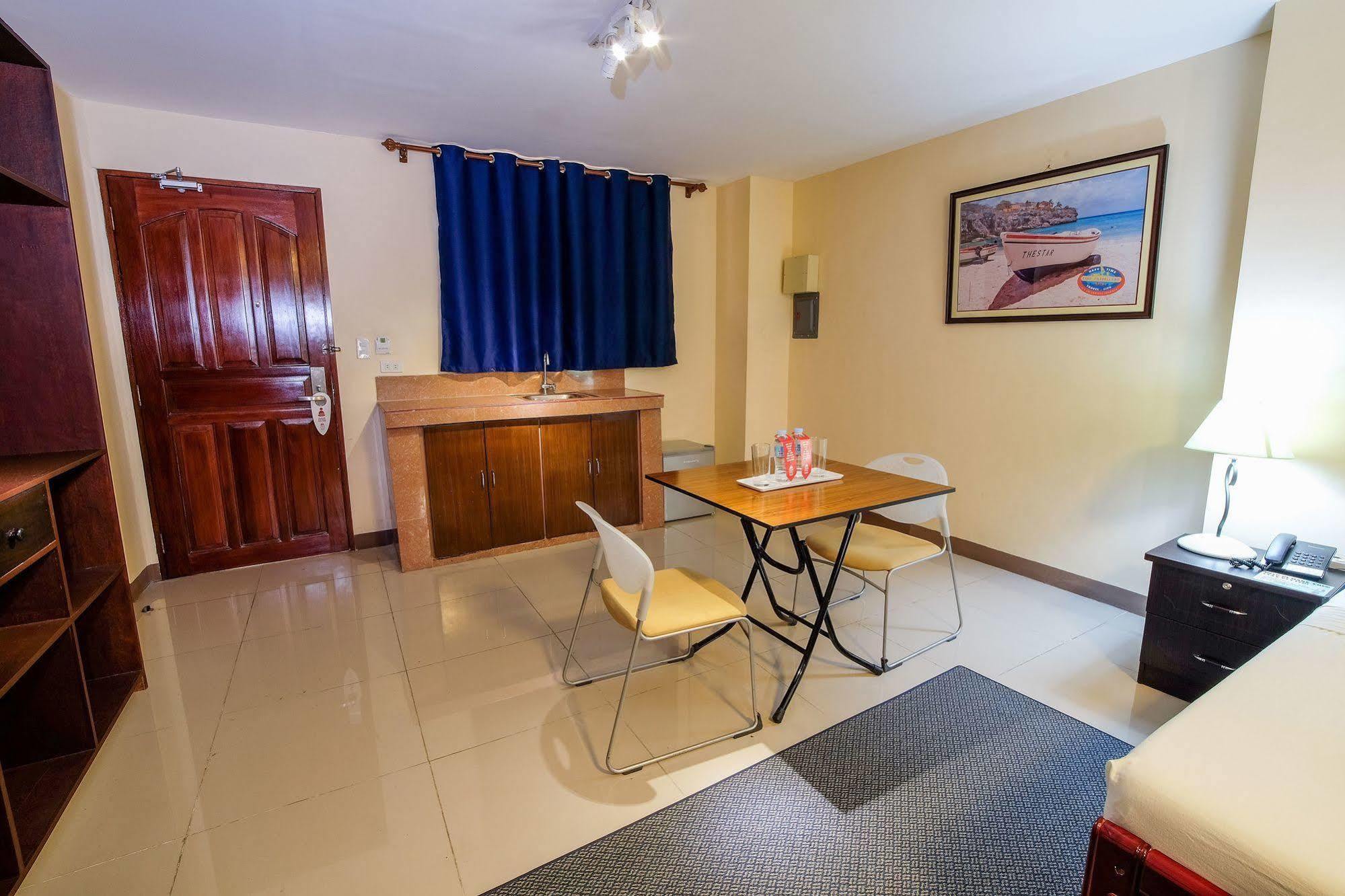 Hotel Zen Mabini Ermita
