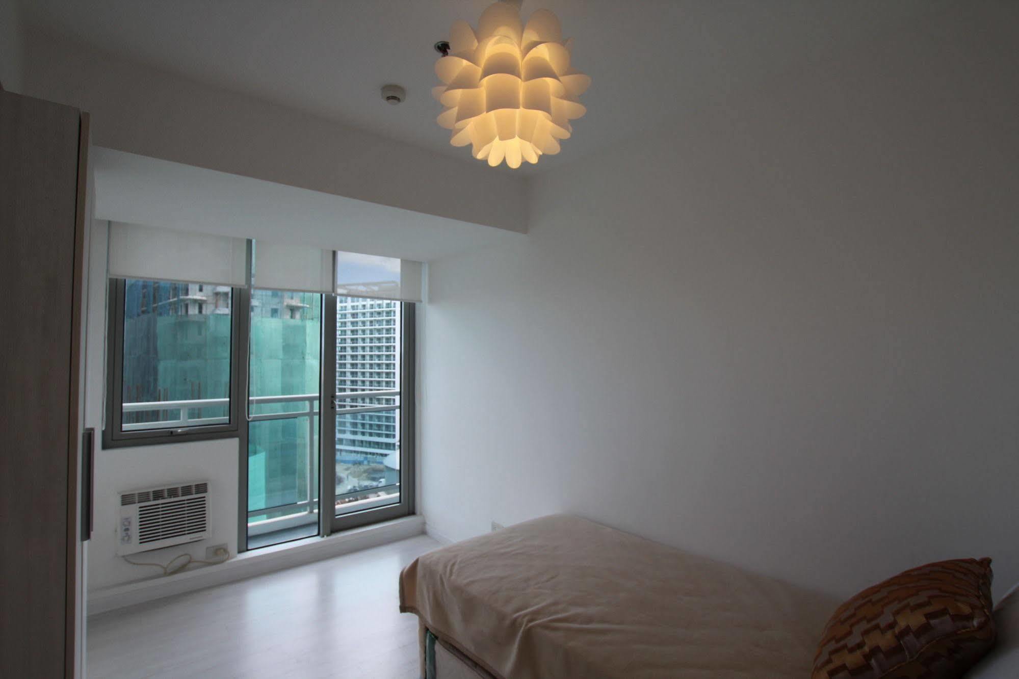 Apartment Siglo @ The Azure Urban Residences