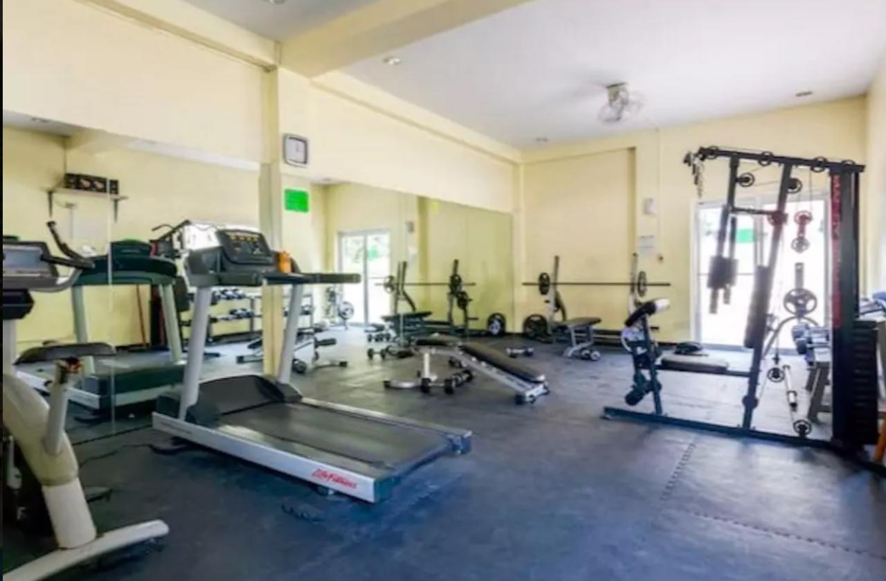 Apartment Chateau Elysse A4 Near Sm Mall,airport Wifi