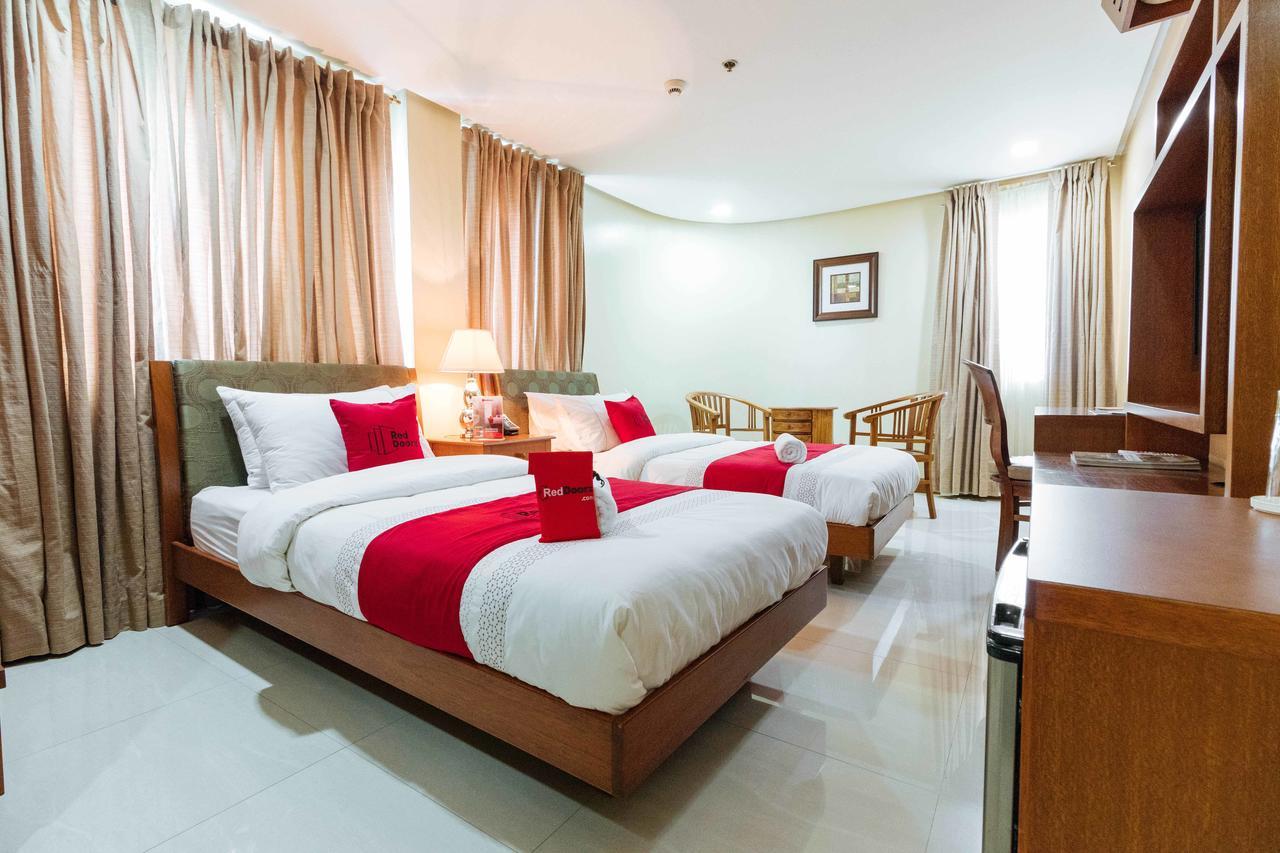 Reddoorz Near Vito Cruz Hotel