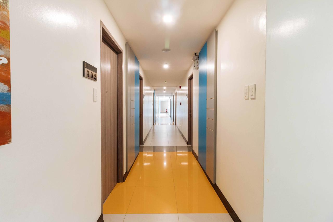 Hotel Reddoorz Premium Near Ateneo Katipunan