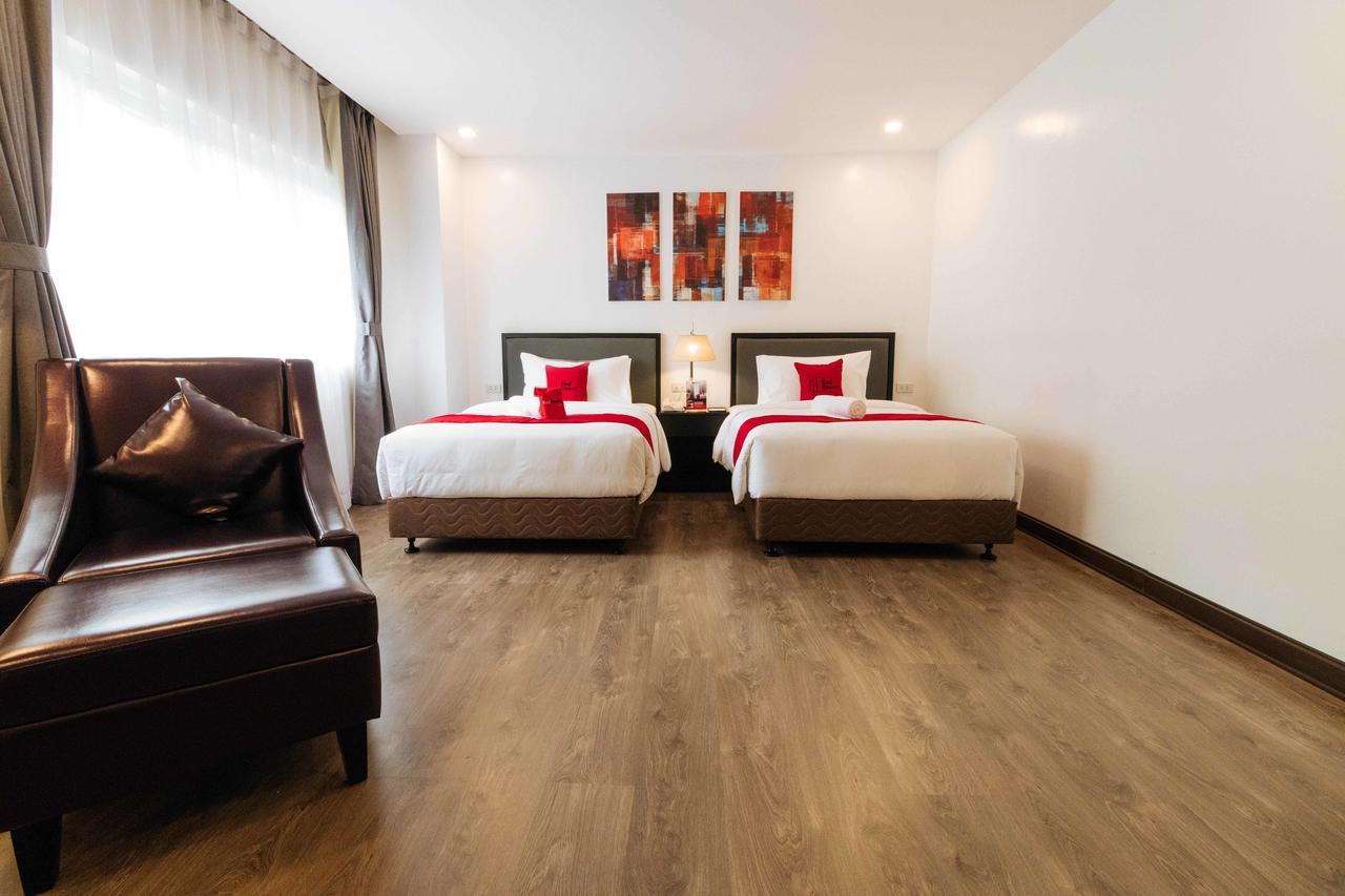 Reddoorz Premium Near Ateneo Katipunan 4* Manila