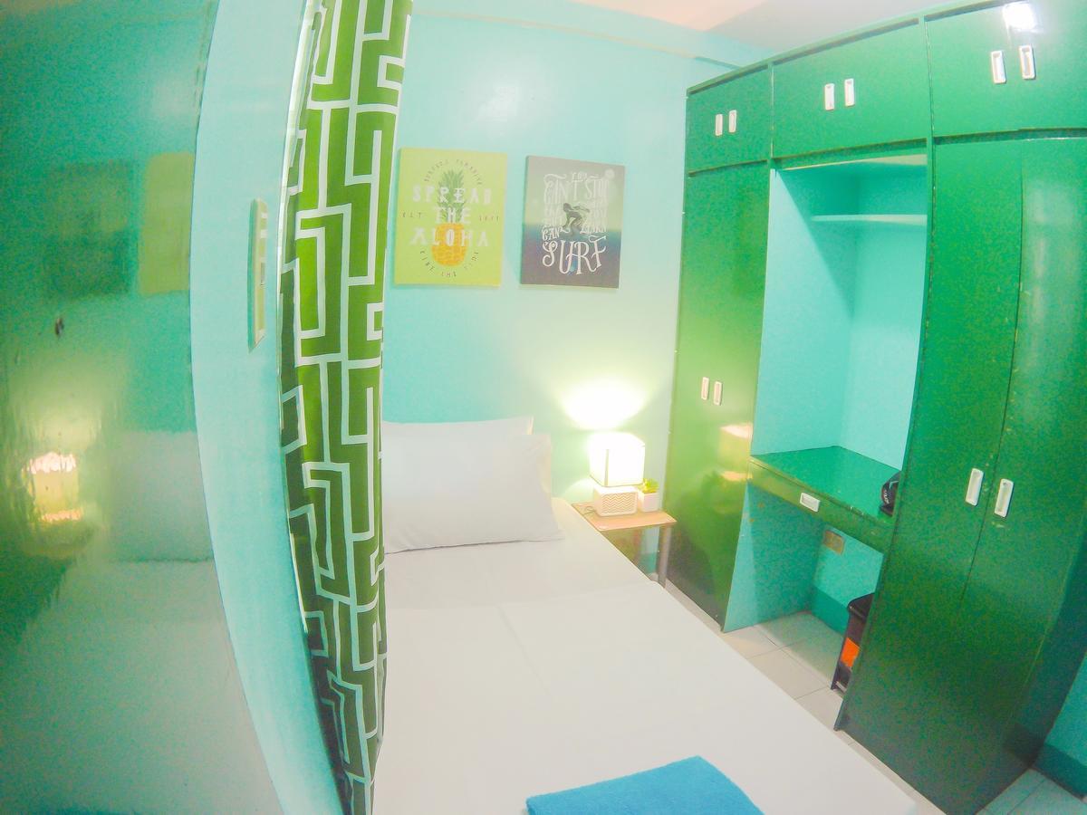 Backpackers - Nomadsmnl Manila
