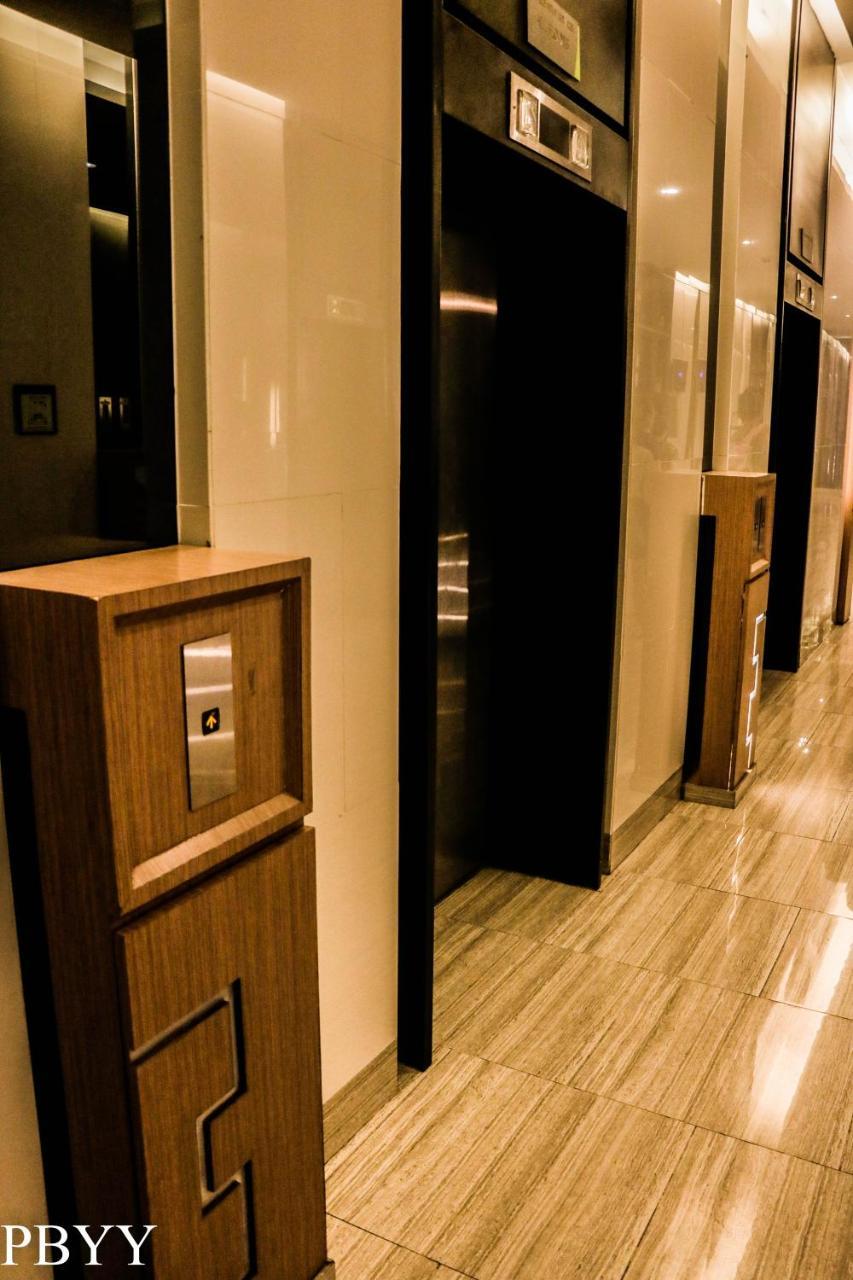 At Green Residences Studio Apartment *