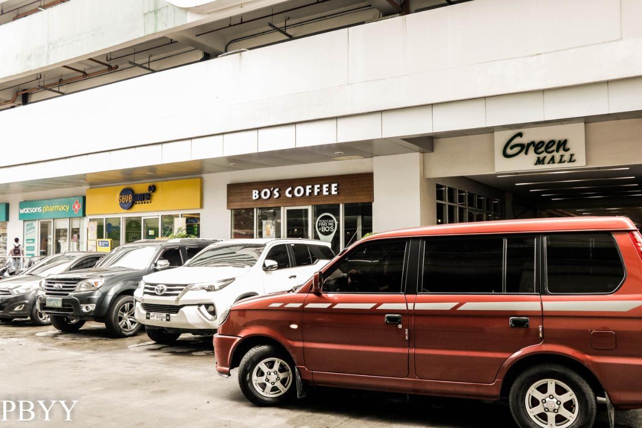 Green Residences 1bedroom Condotel In Metro Free Breakfast For 2 *