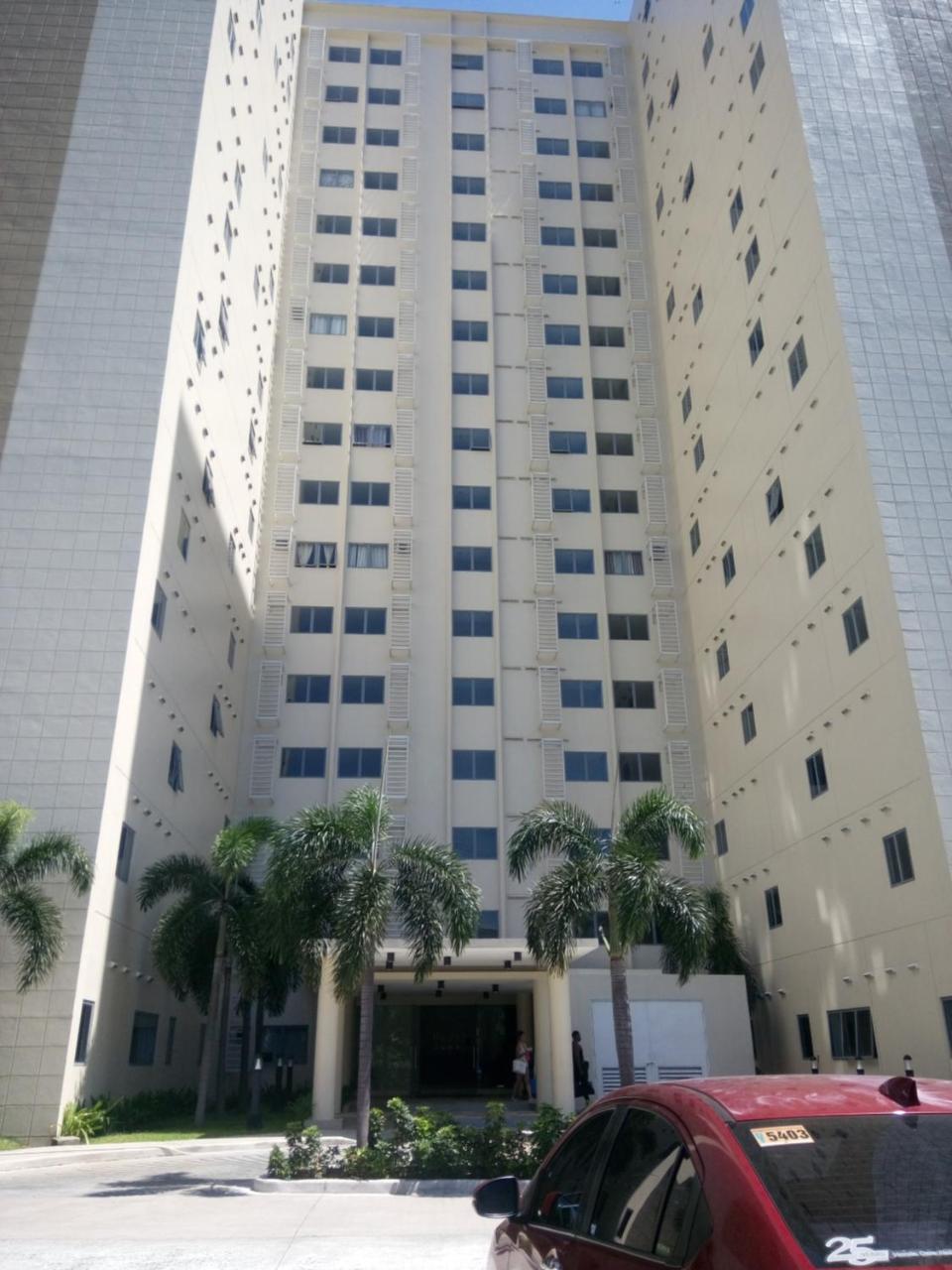 Alabang Condominium Guest house *