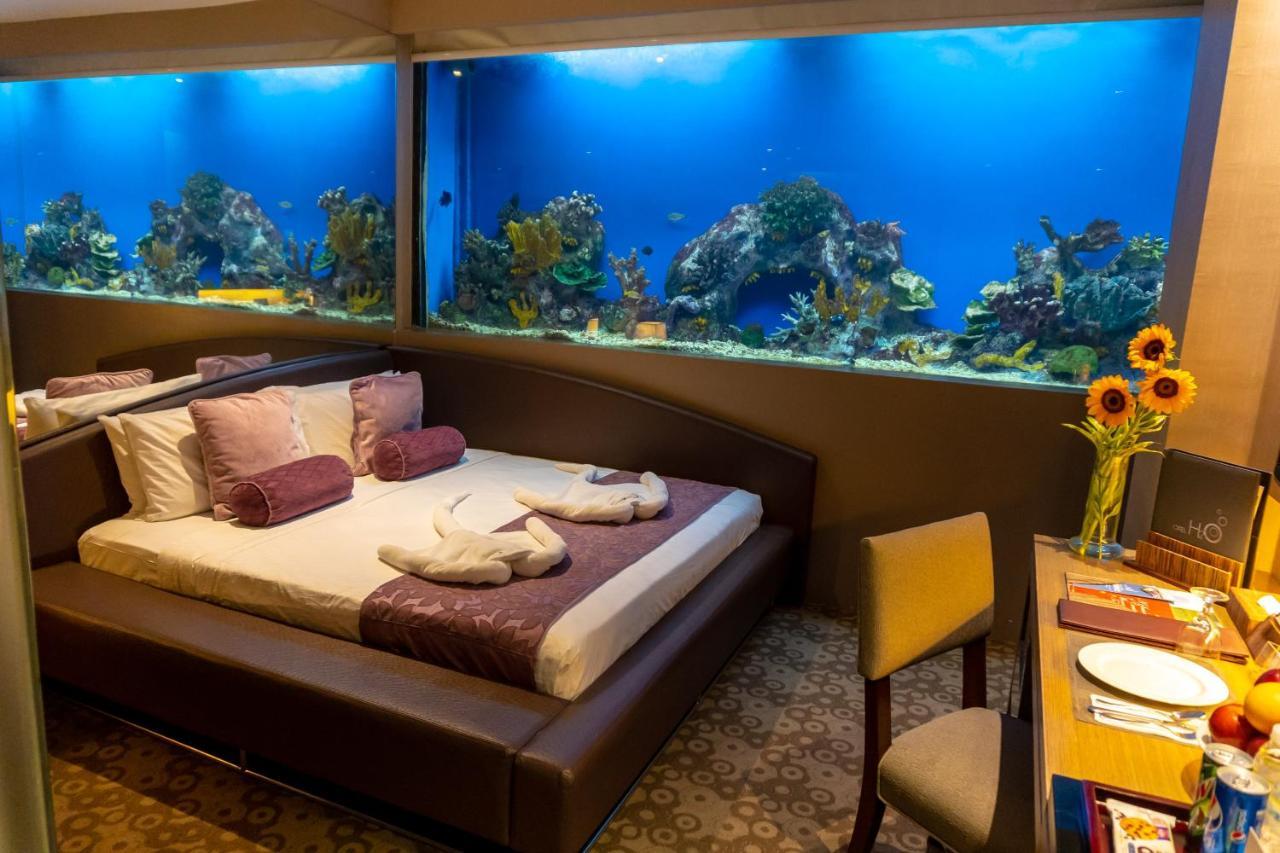 Hotel H2o Manila