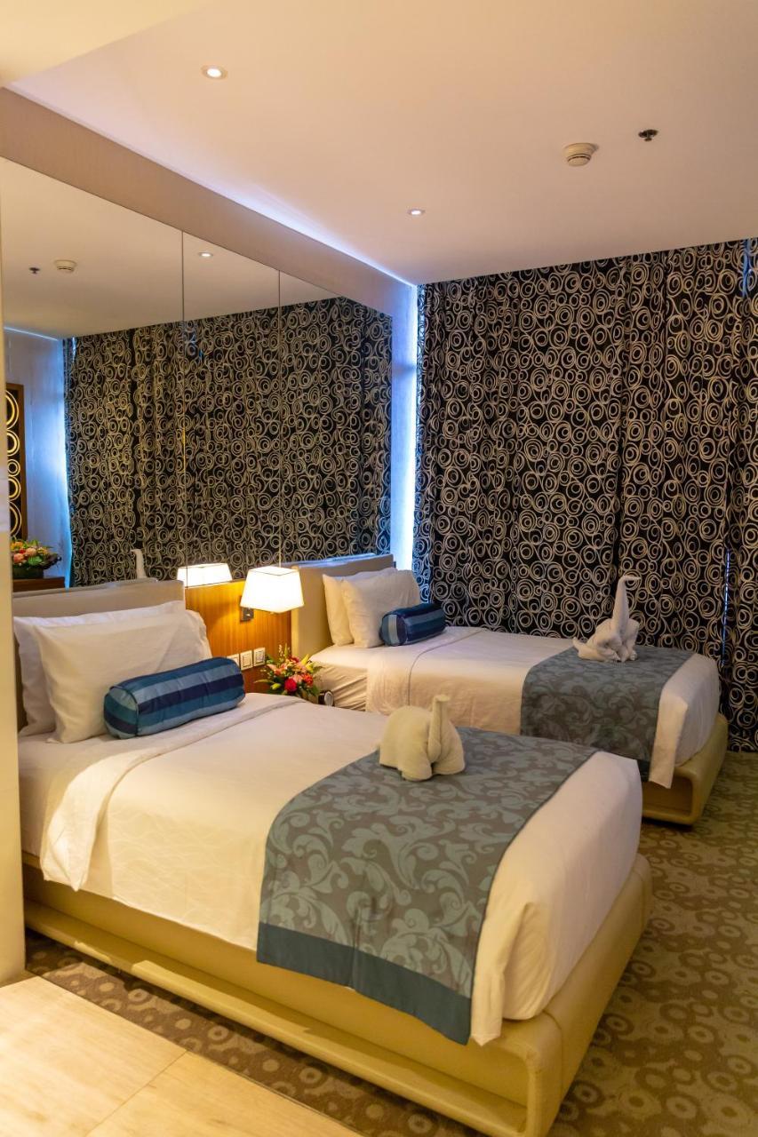 Hotel H2o 4*