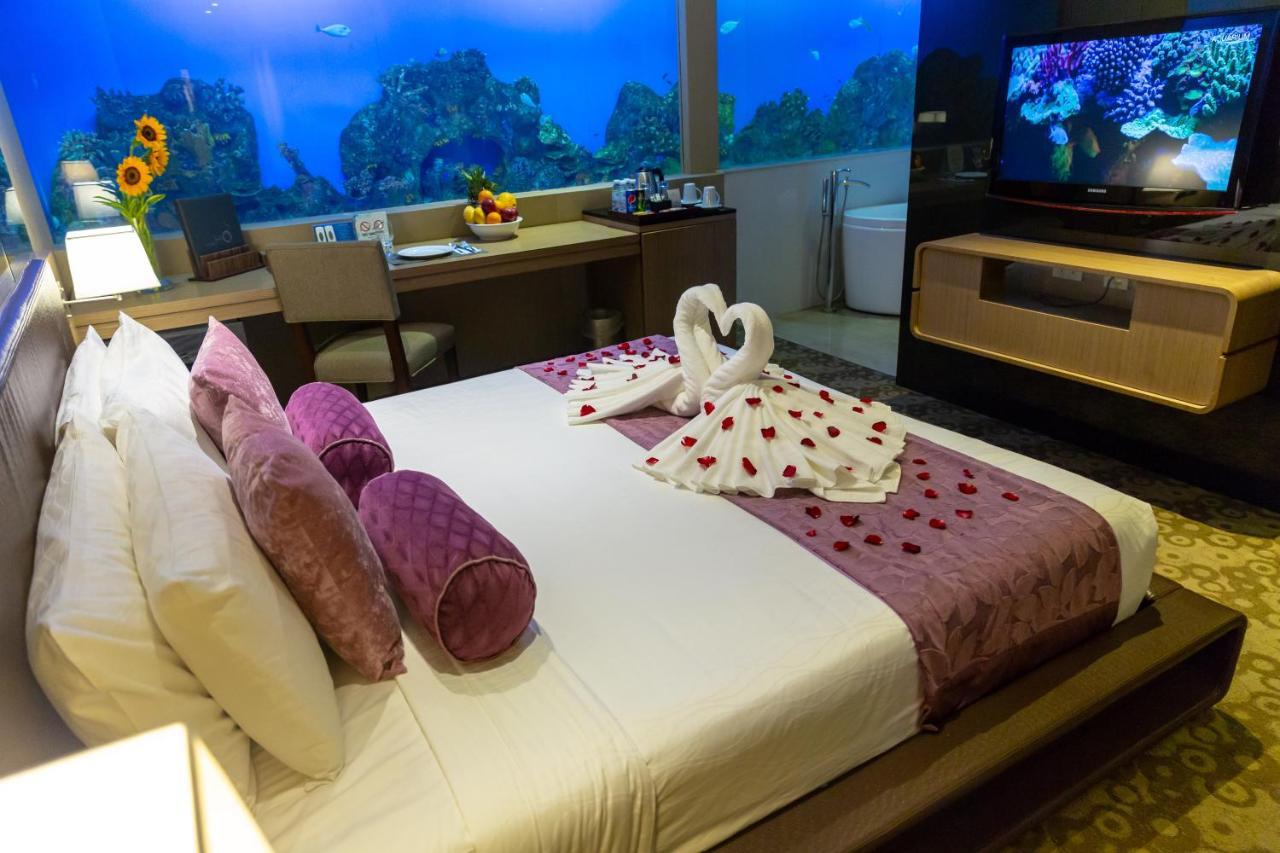 H2o Hotel 4*
