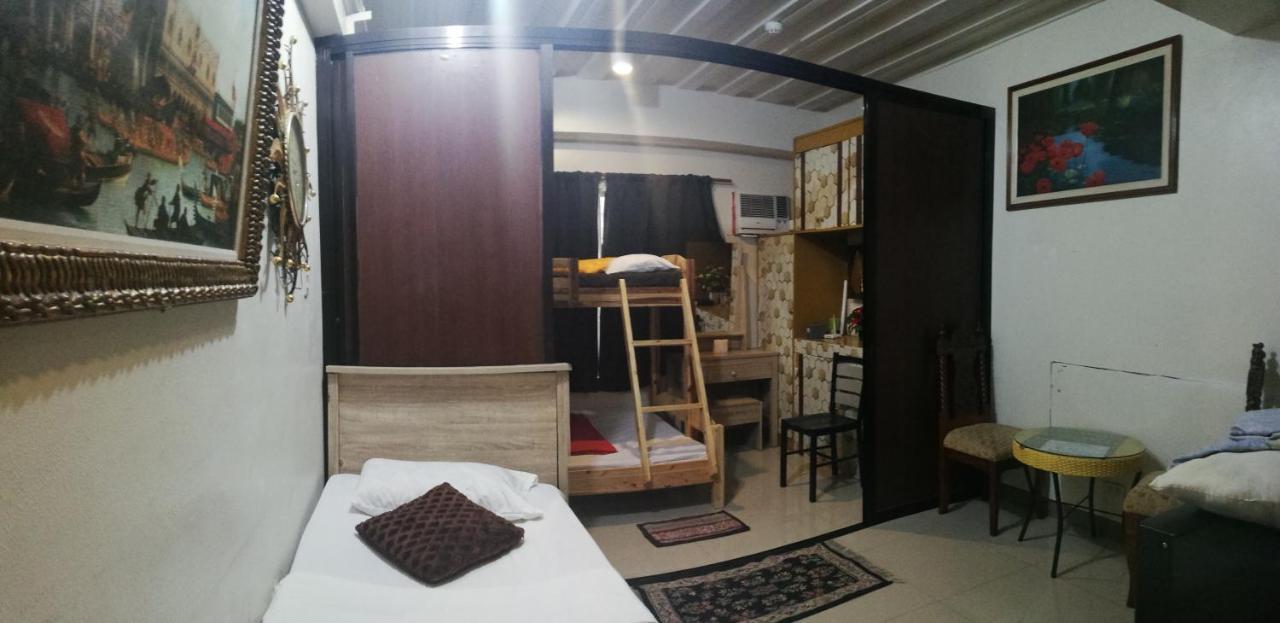 Apartment Angel's Travellers Transit House Manila