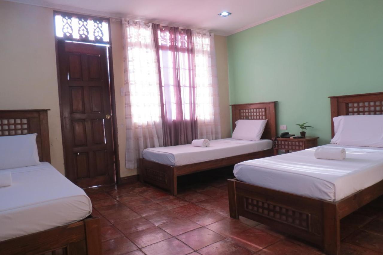 Guest house Makabata Manila
