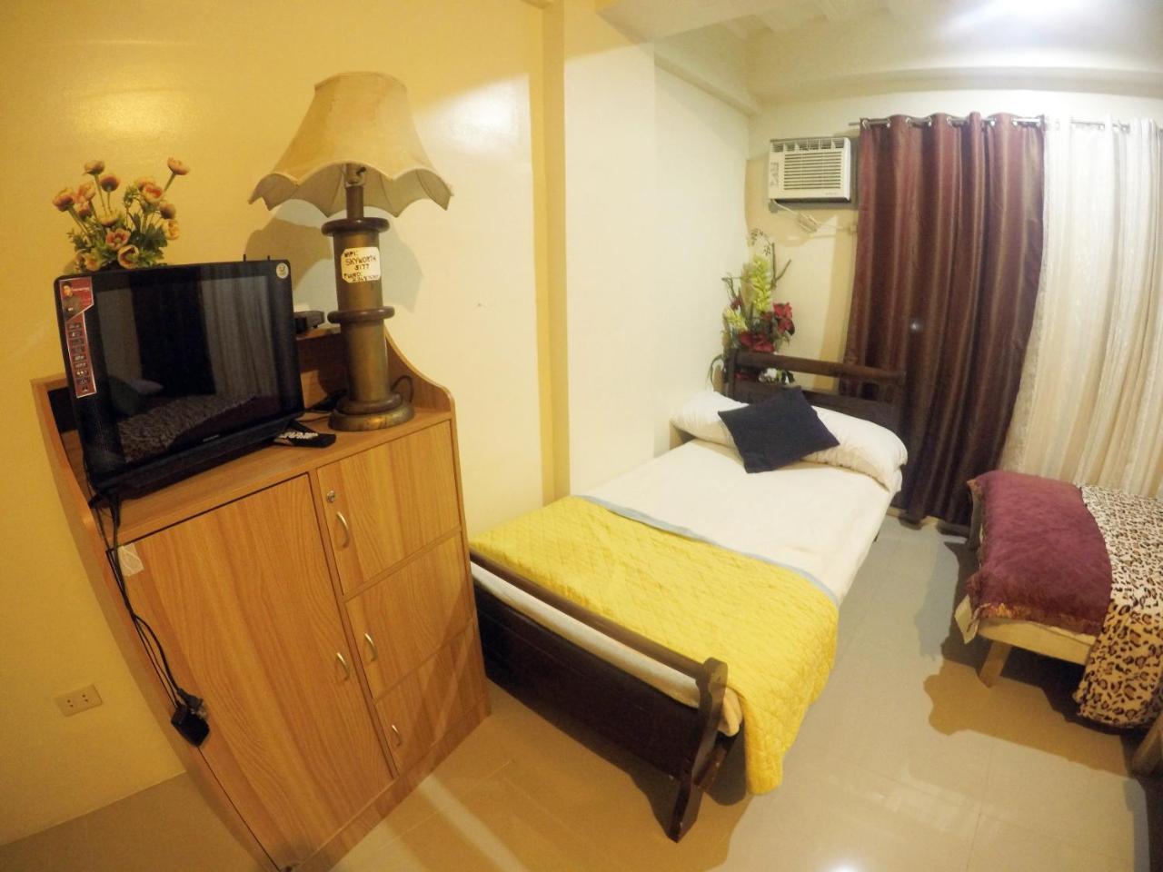 Angel's Travellers Transit House * Manila