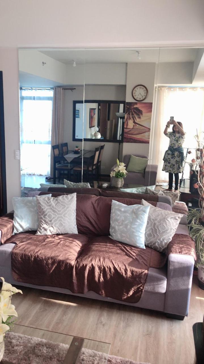 Manhattan Heights Tower A Luxury Apartment Manila
