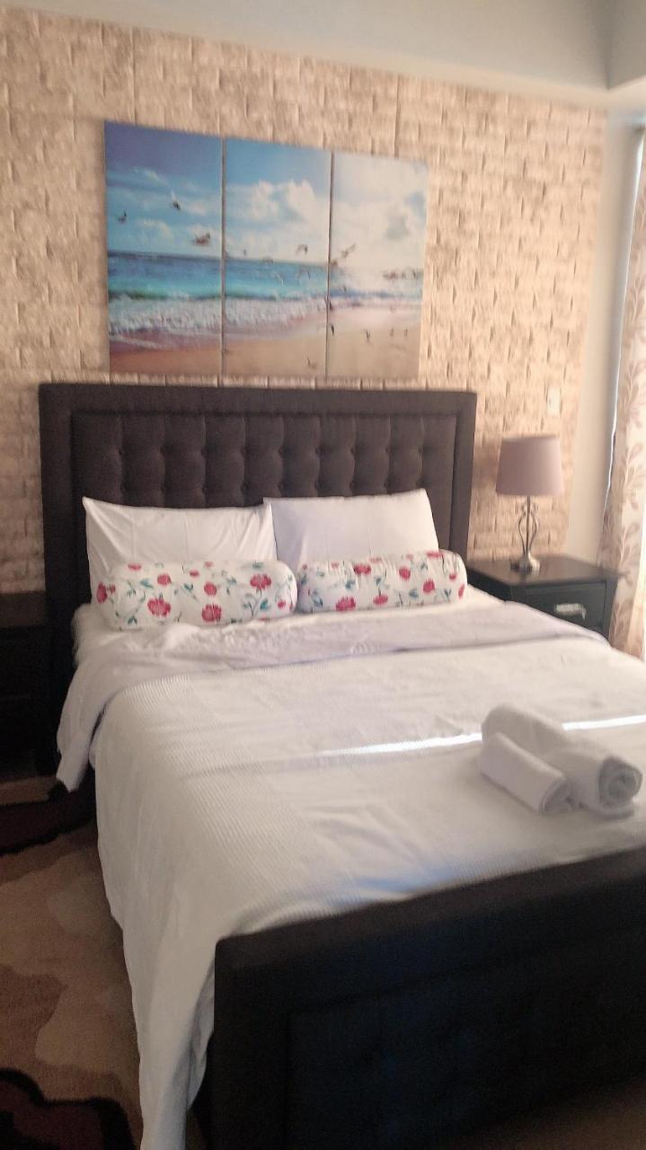 Manhattan Heights Tower A Luxury * Manila