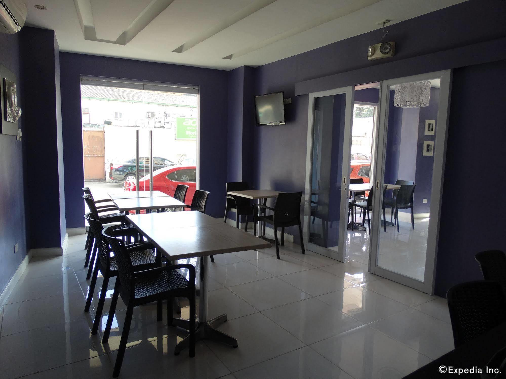 Li Nakpil 3*