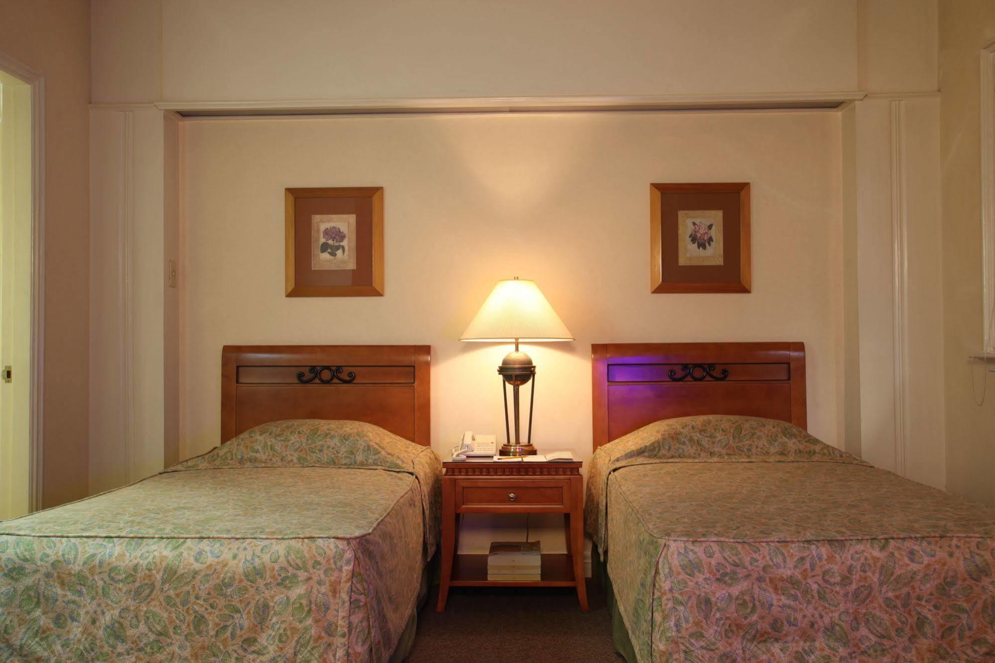Sunny Bay Hotel 3*