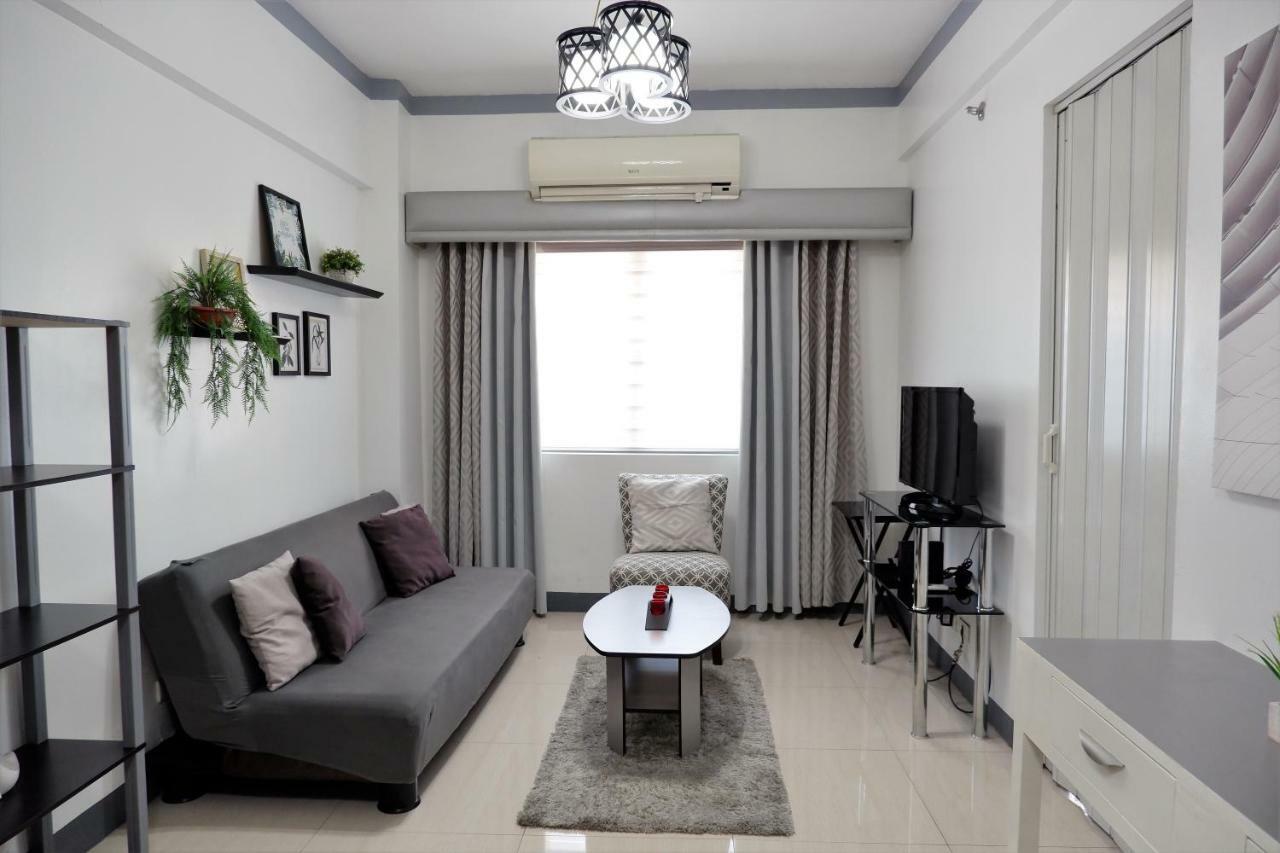 Sarasota Residential * Manila