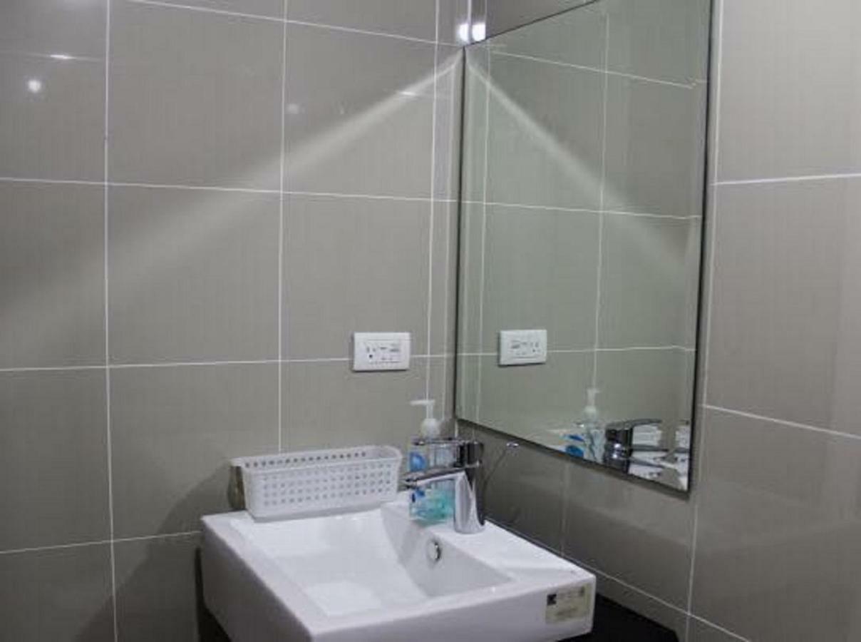 Cubao Manhattanheights Unit 7ef Tower B, 1br Manila