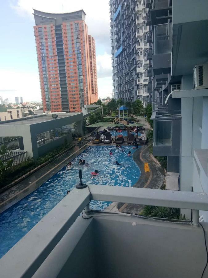 Cubao Manhattanheights Unit 7ef Tower B, 1br *