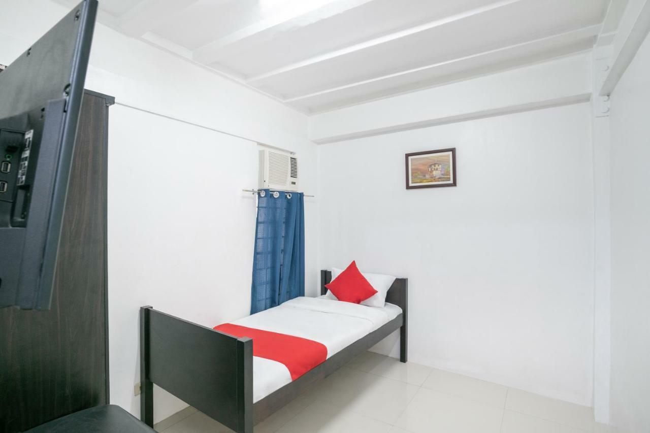 Hotel Oyo 179 Aguados Place Manila