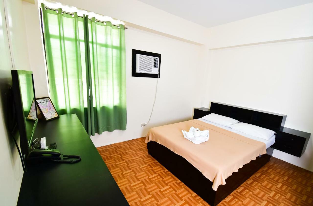 Casa Blanca 3* Manila