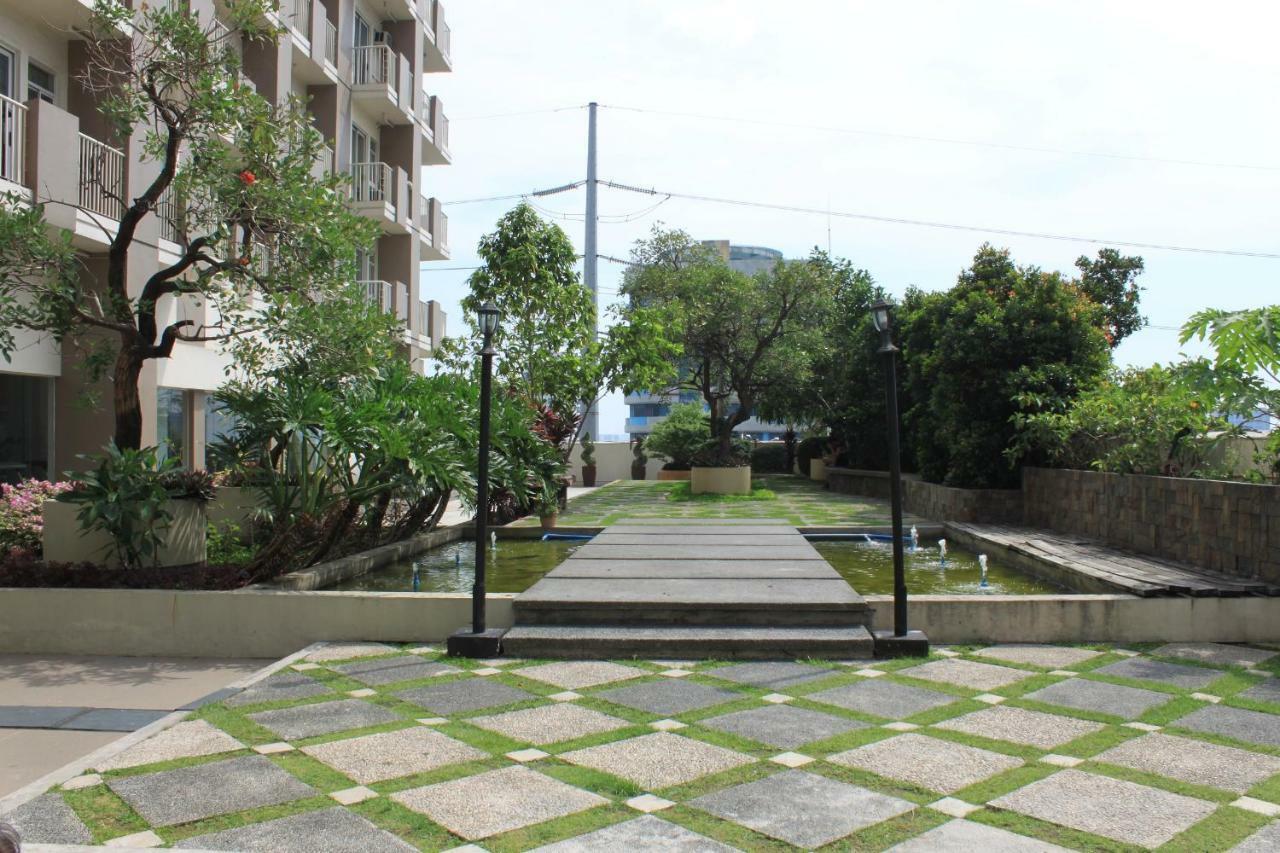 Apartment Laureano Di Trevi Tower 2 By Ctb Manila