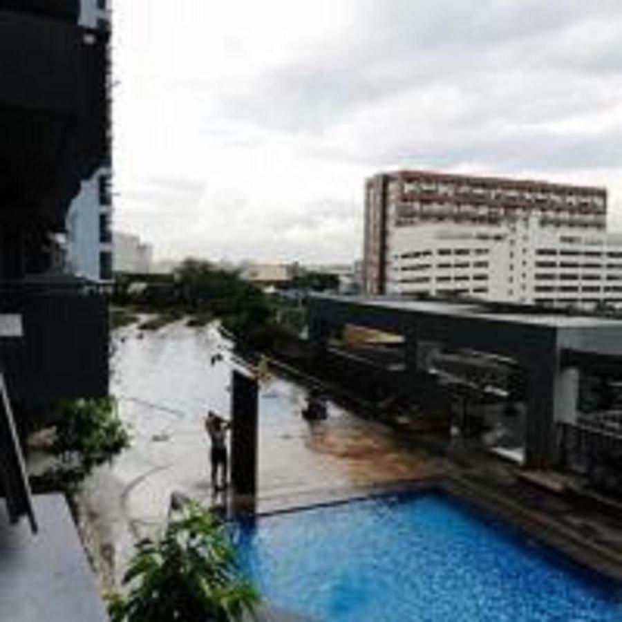 Cubao Manhattanheights Unit14k Tower D, Studio Apartment Manila