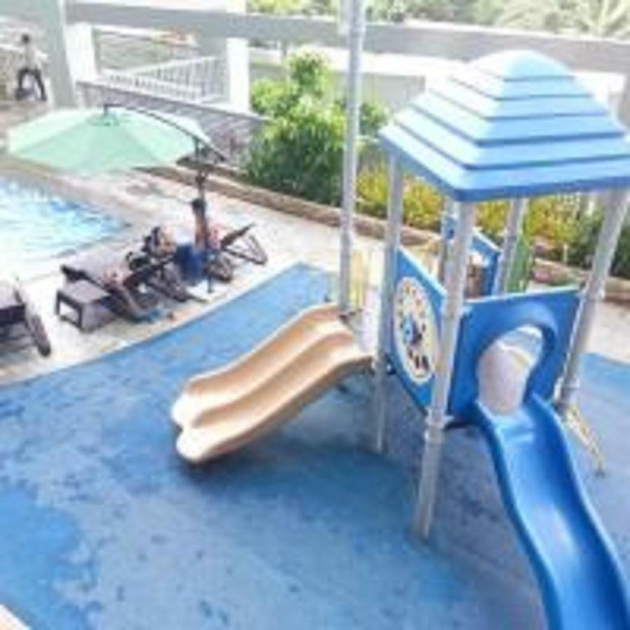 Cubao Manhattanheights Unit14k Tower D, Studio * Manila