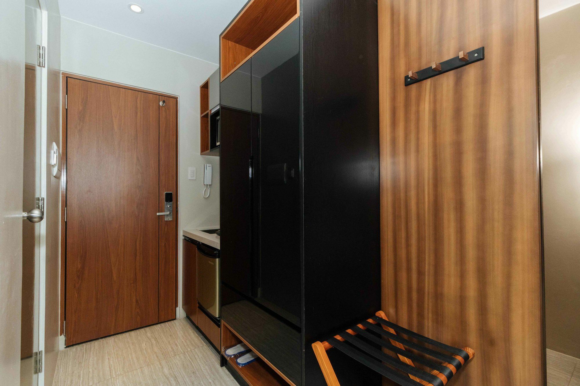 Reddoorz Premium Near Ust Hospital Hotel Manila