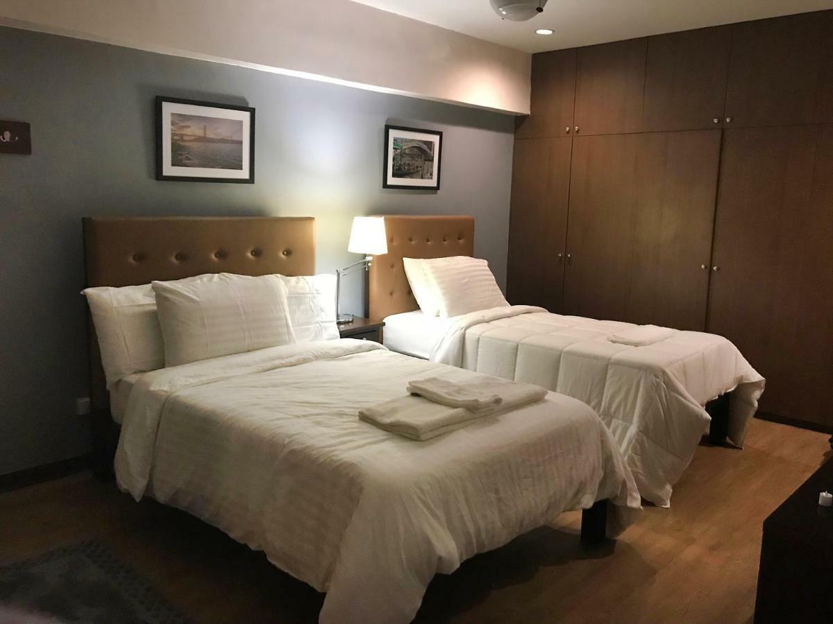 Casa de hóspedes Parc Chateau Condominium Manila