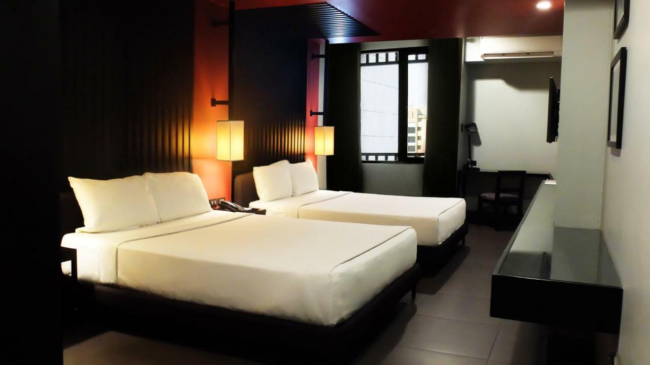 Hotel Amelie 3*