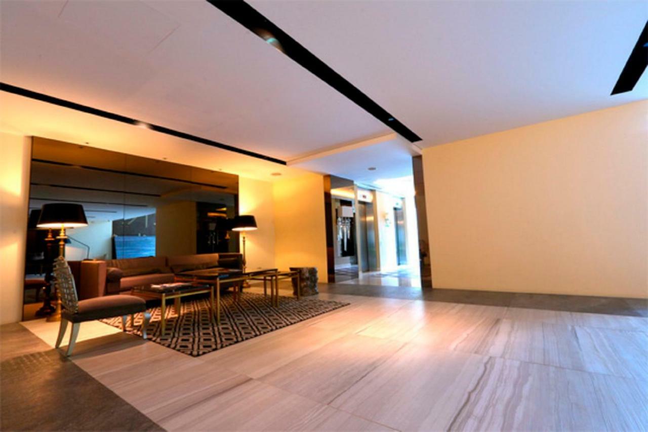 The Acqua Residences Apartment *