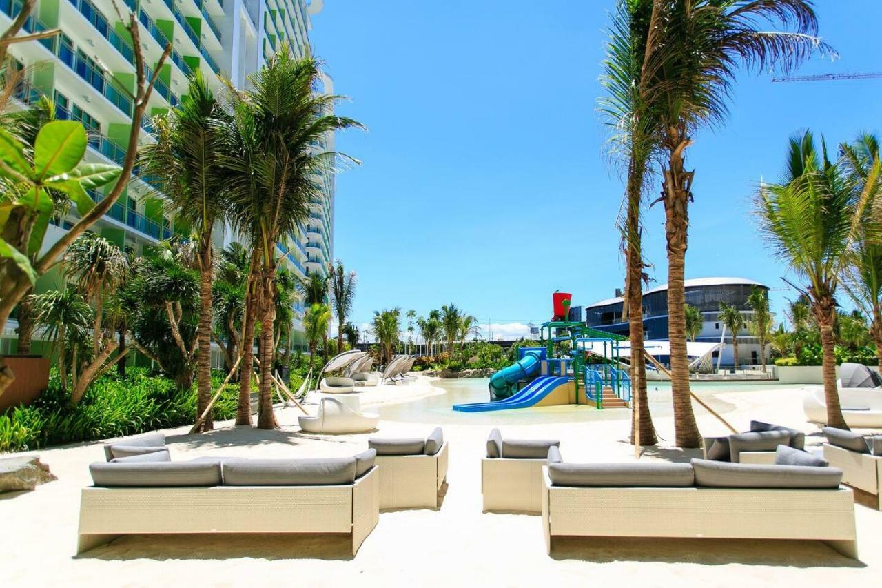 Apartment Sabrina's Crib 2br By Azure Residences Near Airport