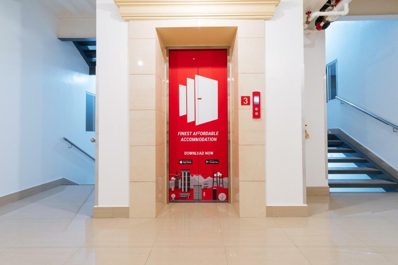 Reddoorz Near Ust Hotel 3*