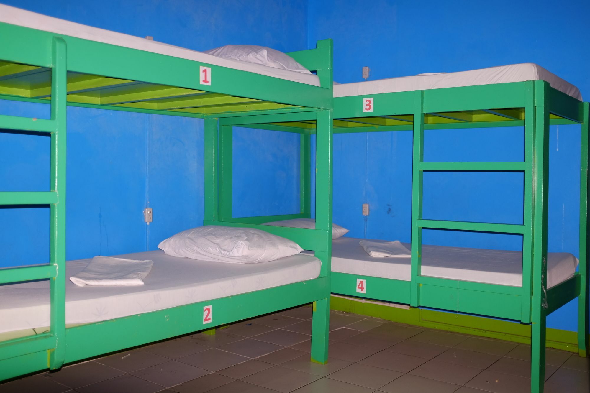 Malate Guest house 2*