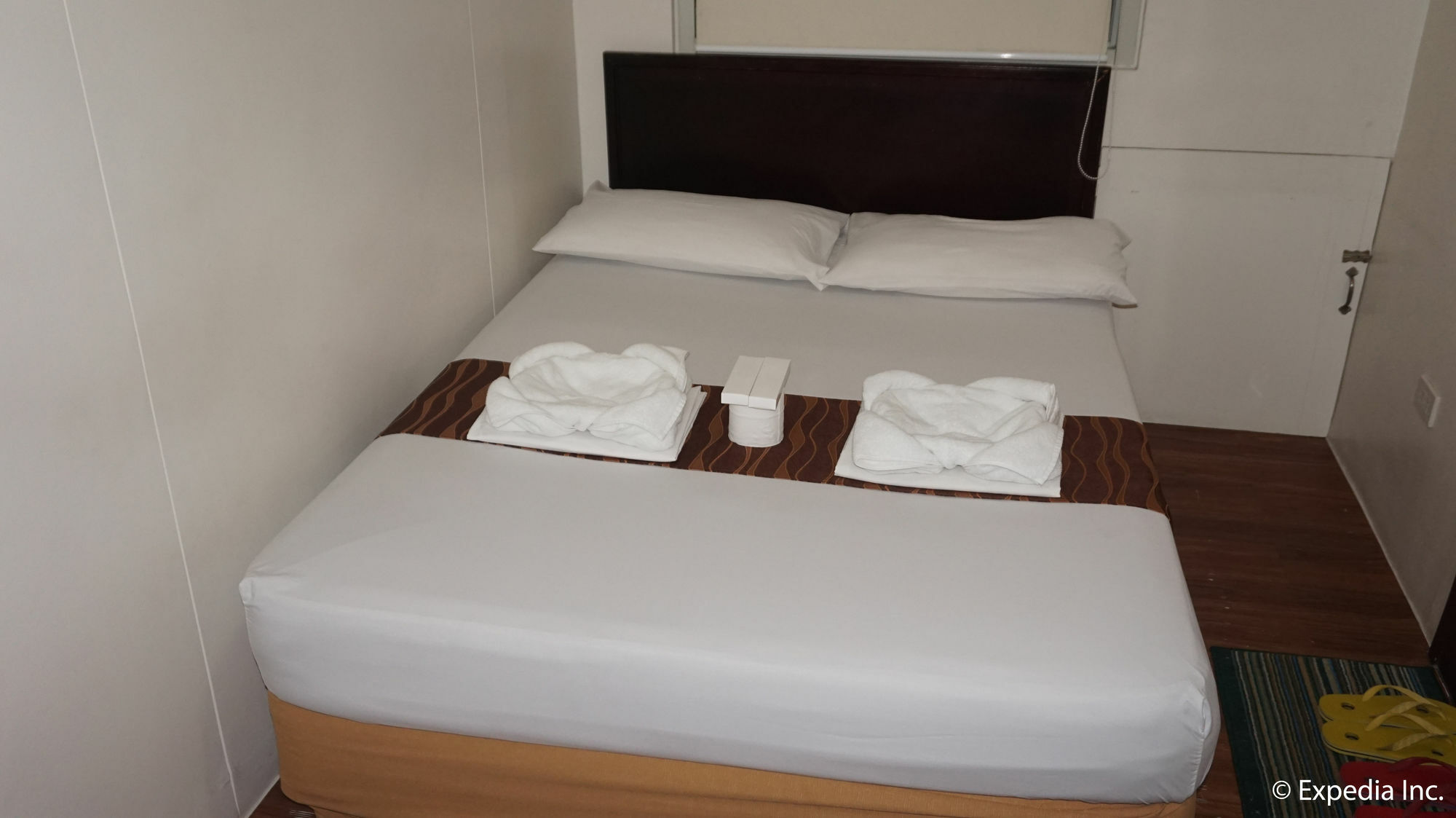 Oyo 878 Dg Budget Naia Hotel 2*