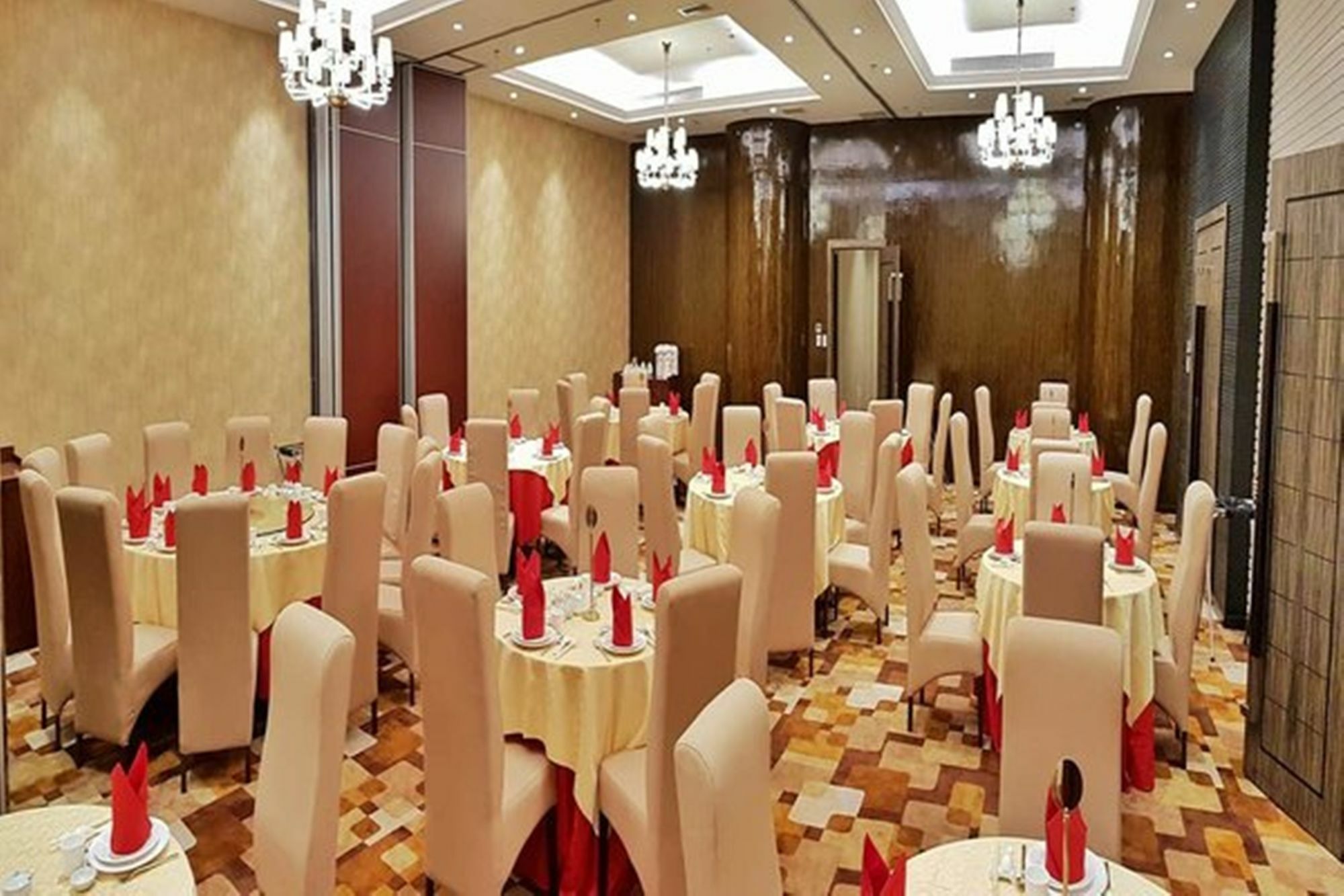 Swiss-belhotel Blulane 3* Manila