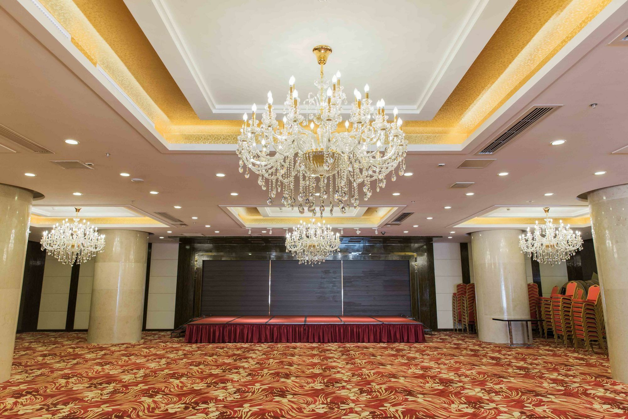 Hotel Swiss-belhotel Blulane 3*