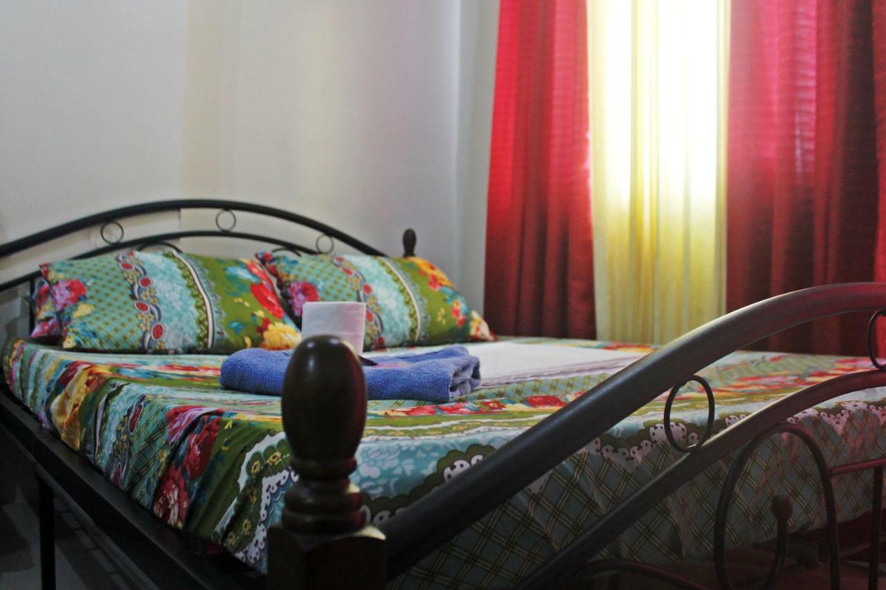 Apartment Angel's Travellers Transit House Manila