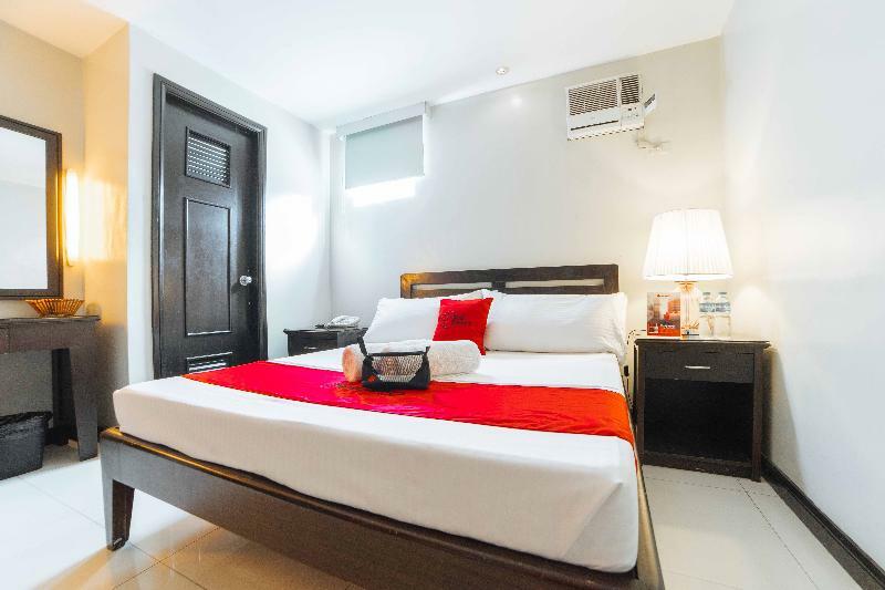 Reddoorz Plus Near Naia Expressway 3* Manila