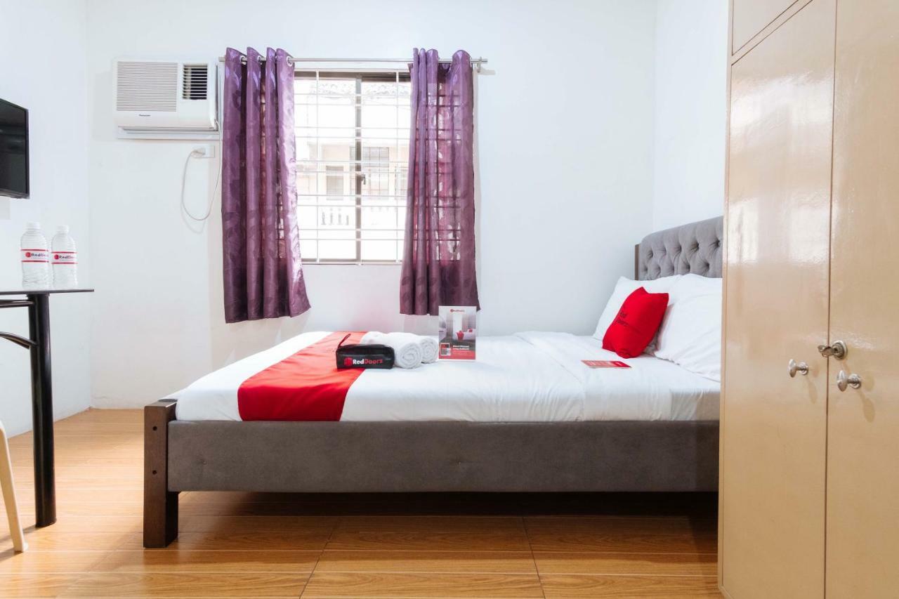 Reddoorz Near Robinsons Place 3* Manila