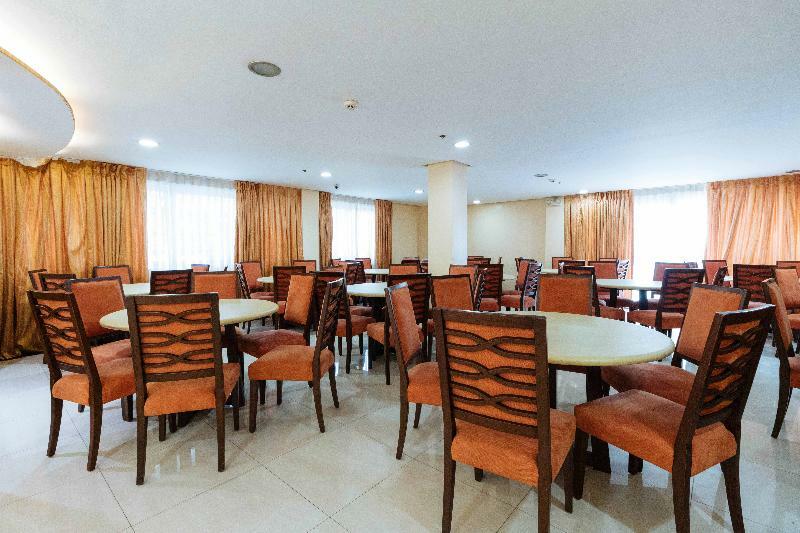 Hotel Reddoorz Near Vito Cruz 3*