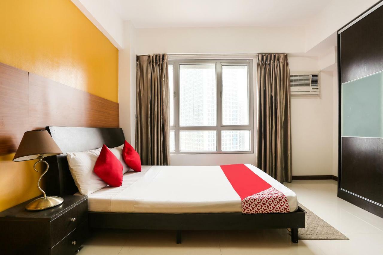 Oyo 215 Sunshine City Suites Hotel 3*