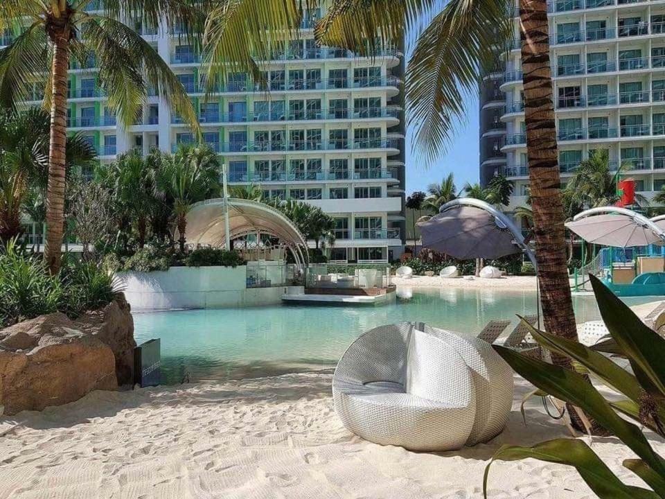 Apartment Sabrina's Crib 2br By Azure Residences Near Airport *