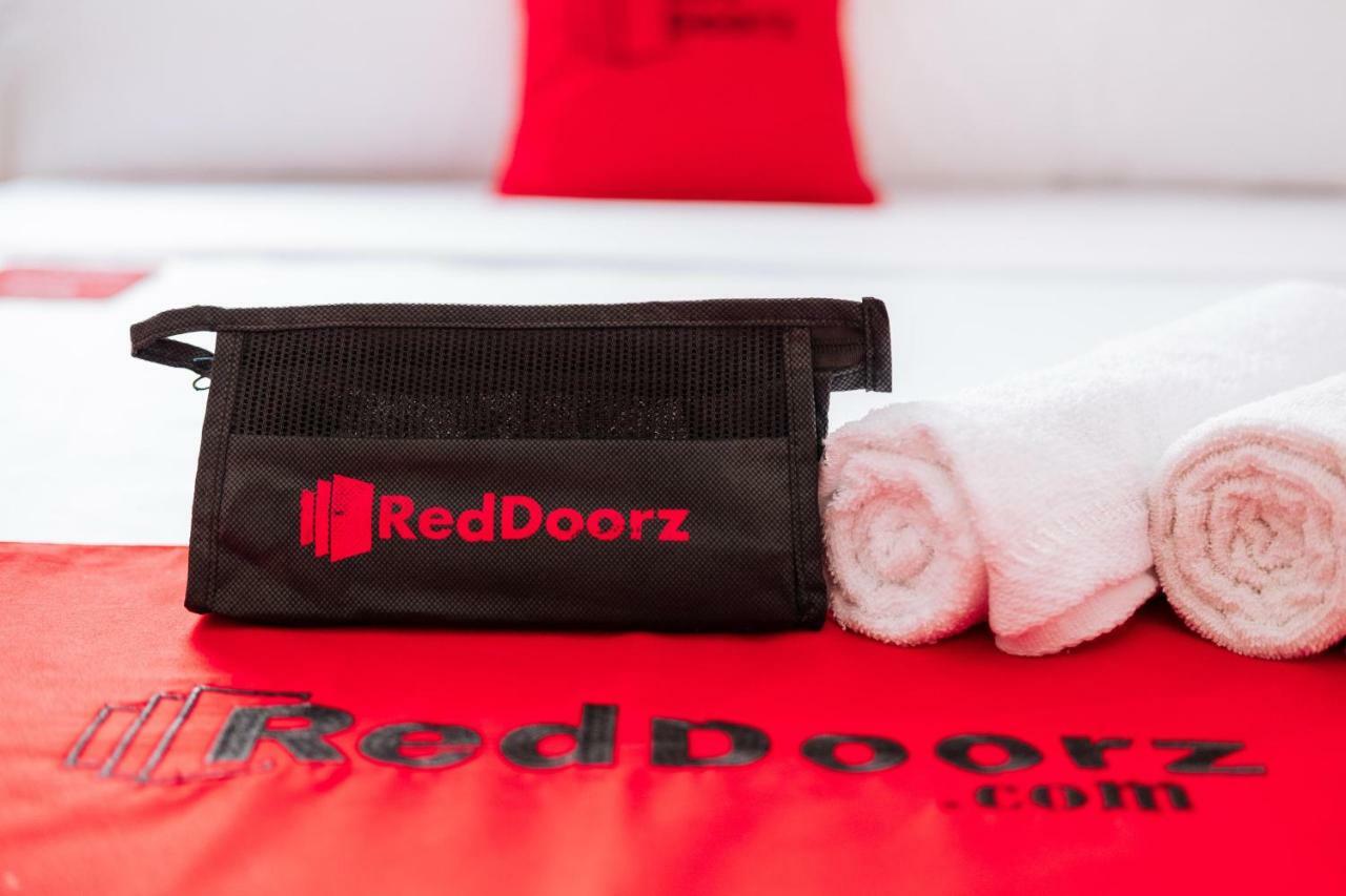 Hotel Reddoorz @ Silk Residences Sta. Mesa Monthly