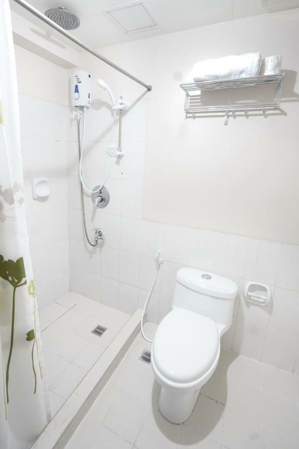 Tivoli Garden Residences / 3802 - Cozy 2-br W/ Balcony For Big Groups Manila