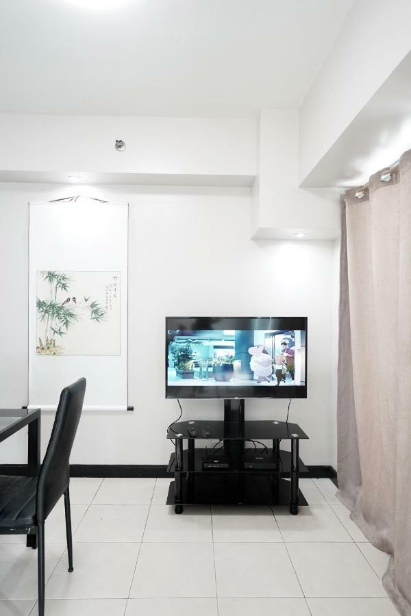 Apartment Tivoli Garden Residences / 3802 - Cozy 2-br W/ Balcony For Big Groups Manila