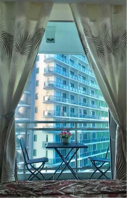 Azure Luxury View Staycation Manila